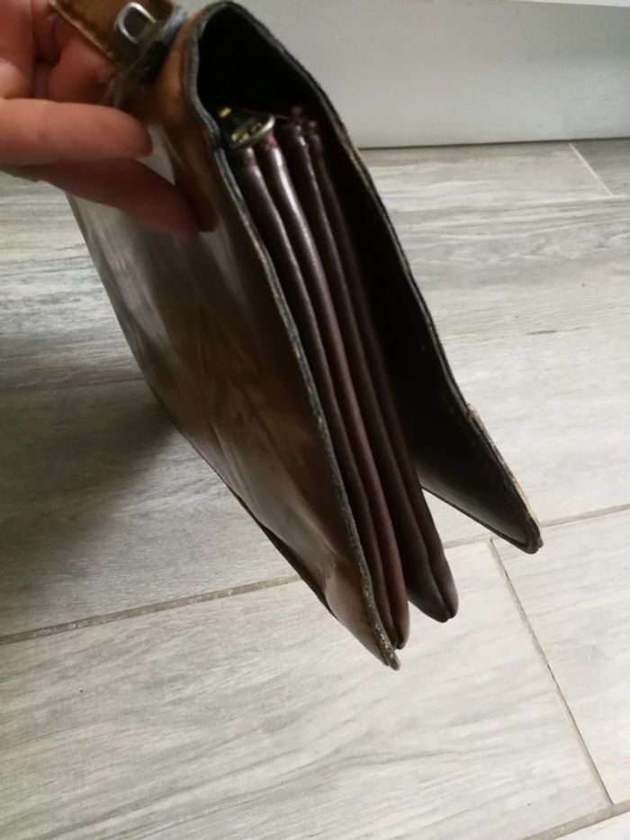 Sac à main vintage en cuir marron beige - photo numéro 11