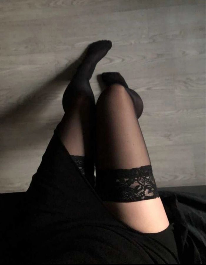 Une paire de bas noir
