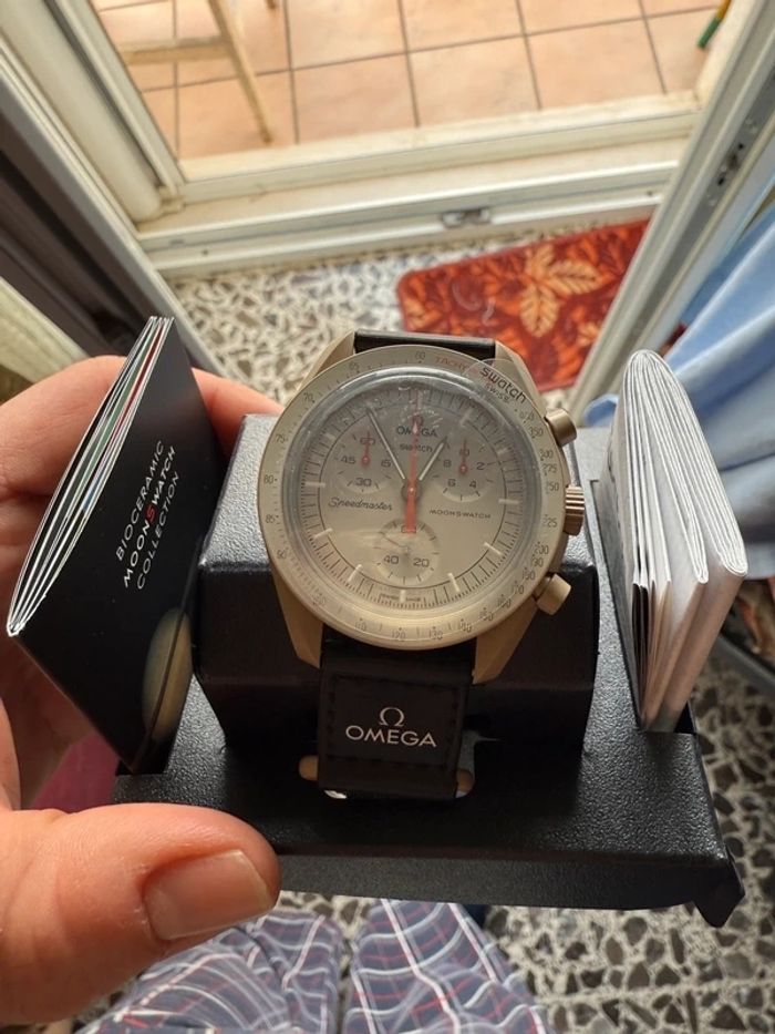 Montre omega swatch - photo numéro 3