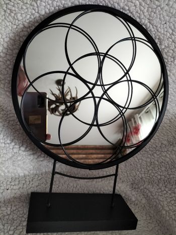 Miroir sur pied