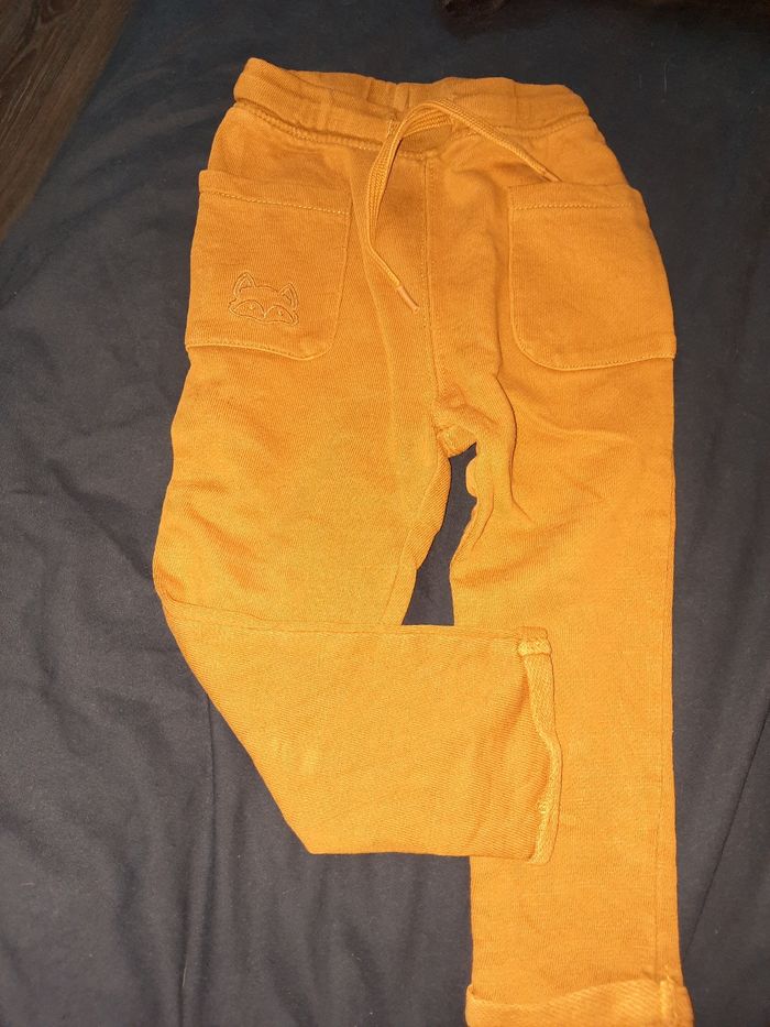 Pantalon fin de chez kiabi