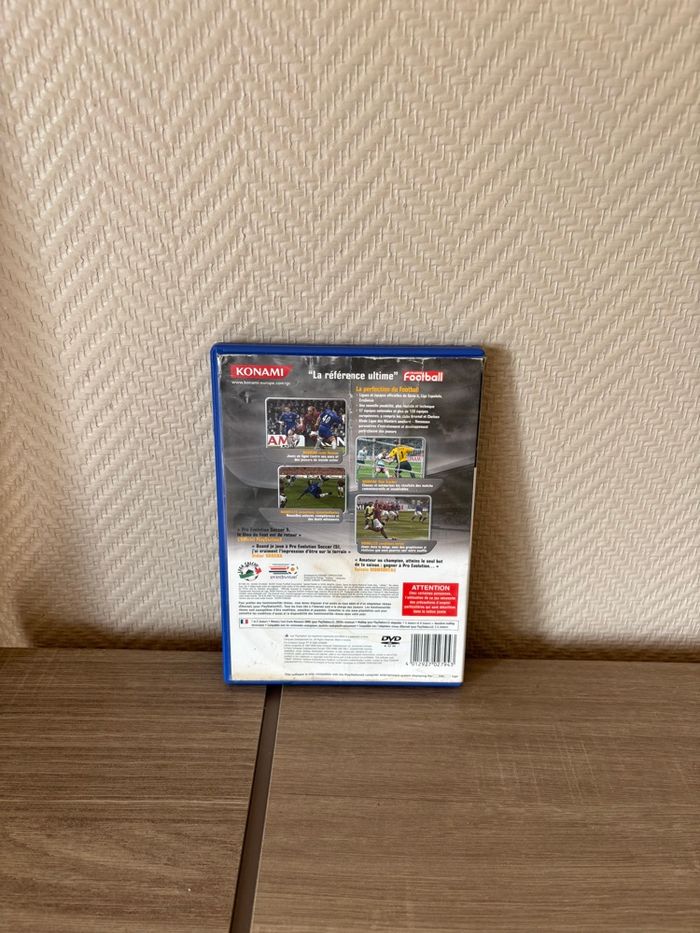 Pro évolution Soccer 5 Ps2 - photo numéro 2