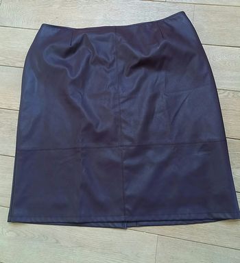 Très belle jupe violette