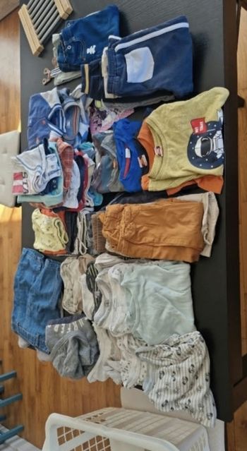 Lot de vêtements