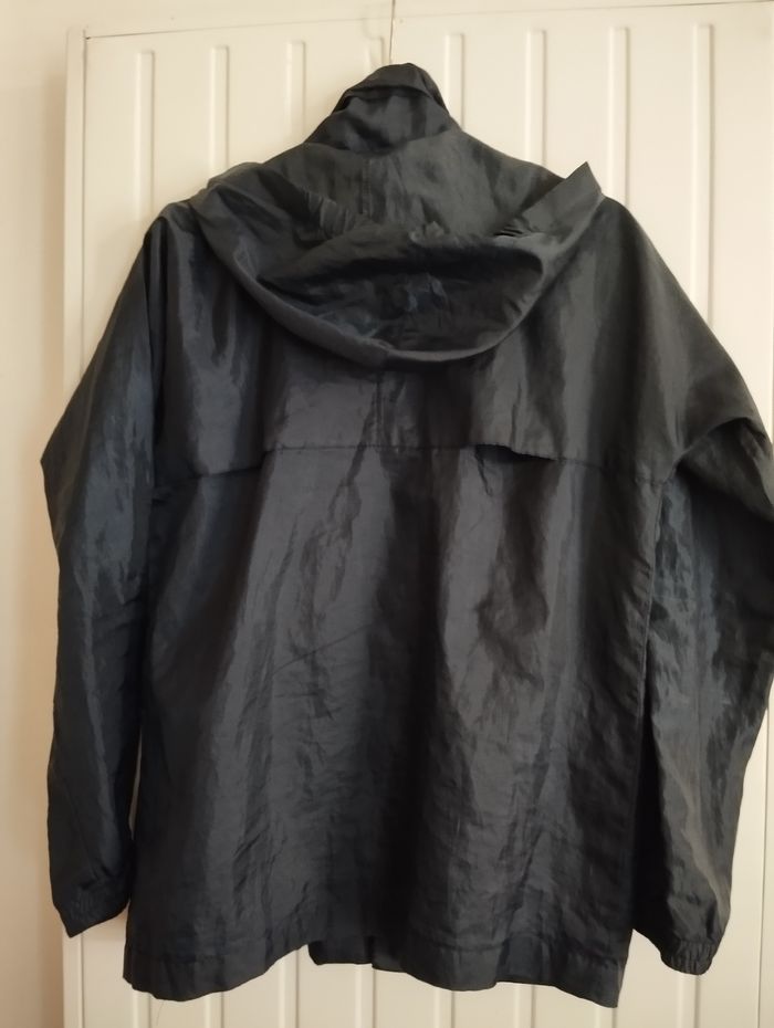 Blouson type K-way enfant 14 ans - photo numéro 5