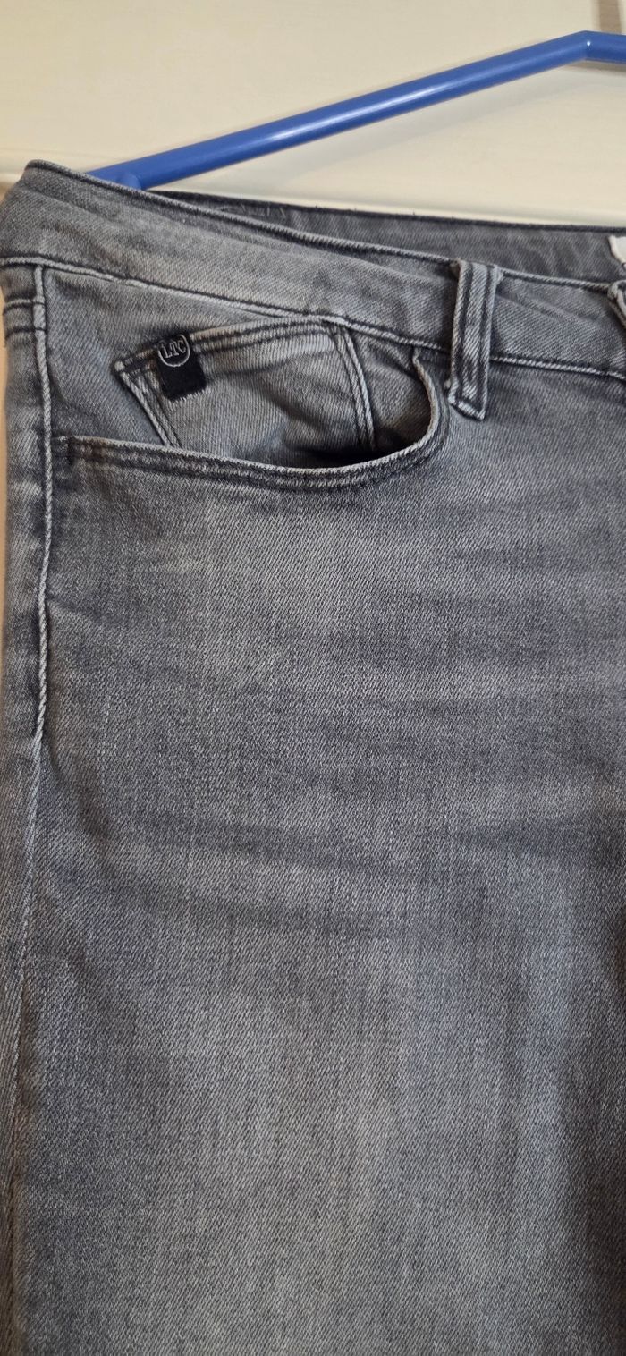 Jean gris Le Temps des Cerises T.29 (38/40 FR) – coupe slim – création française – excellent état mo - photo numéro 2