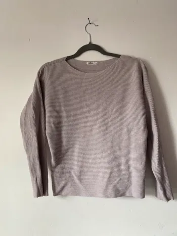 Pull gris