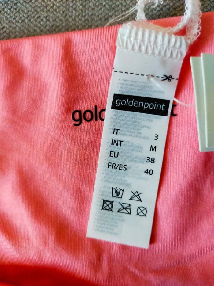 Bas de bikini rouge – Taille 40 – Neuf avec étiquette - photo numéro 3