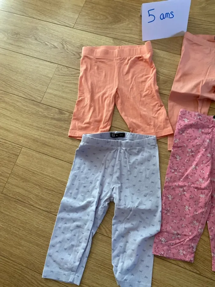 Leggings courts fille 5 ans - photo numéro 2