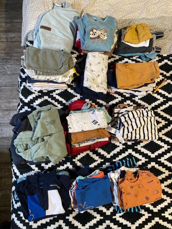 Vêtements bébé 6-9-12-18 mois