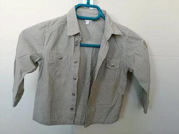 Très belle chemise rayée 4 ans