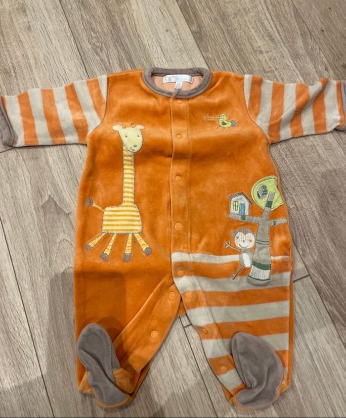 Lot pyjamas 3 mois - photo numéro 2