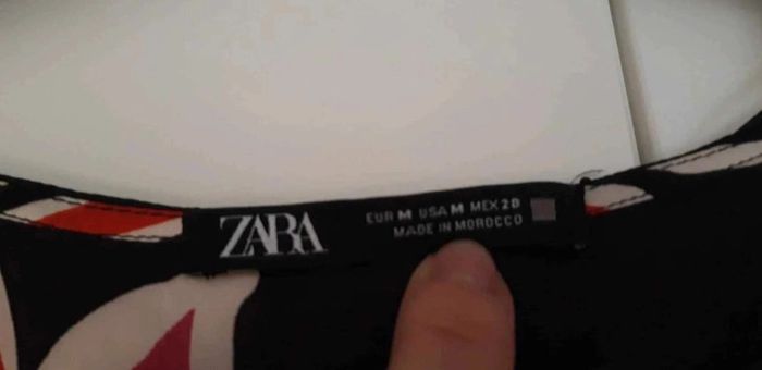 Combi pantalon Zara A fleur  TM neuf - photo numéro 2