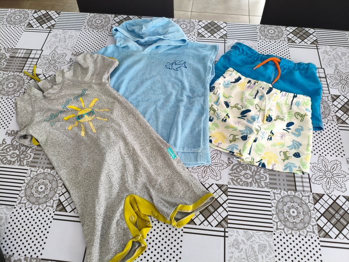 Lot vêtements garçon 4 ans - photo numéro 7