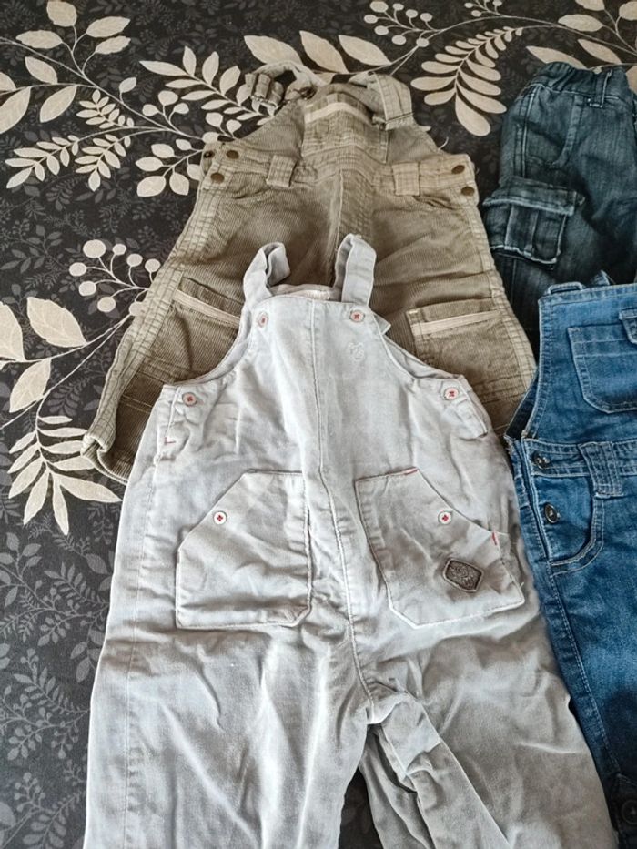 Lot pantalons et salopettes 6 mois - photo numéro 2