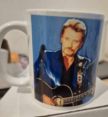 mug hallyday guitare