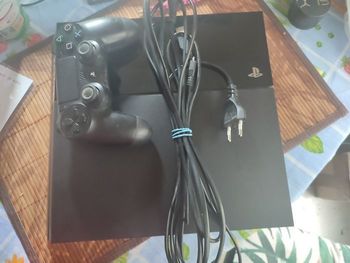 PS4  Sony