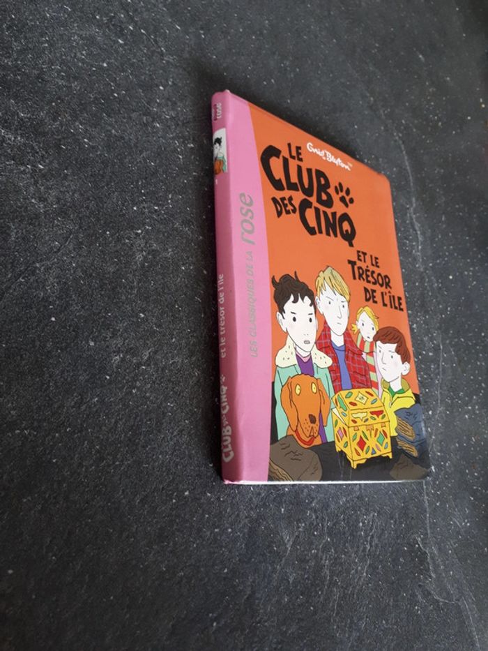 Livre bibliothèque rose le club des cinq tome 1 et le trésor de l'île - photo numéro 2