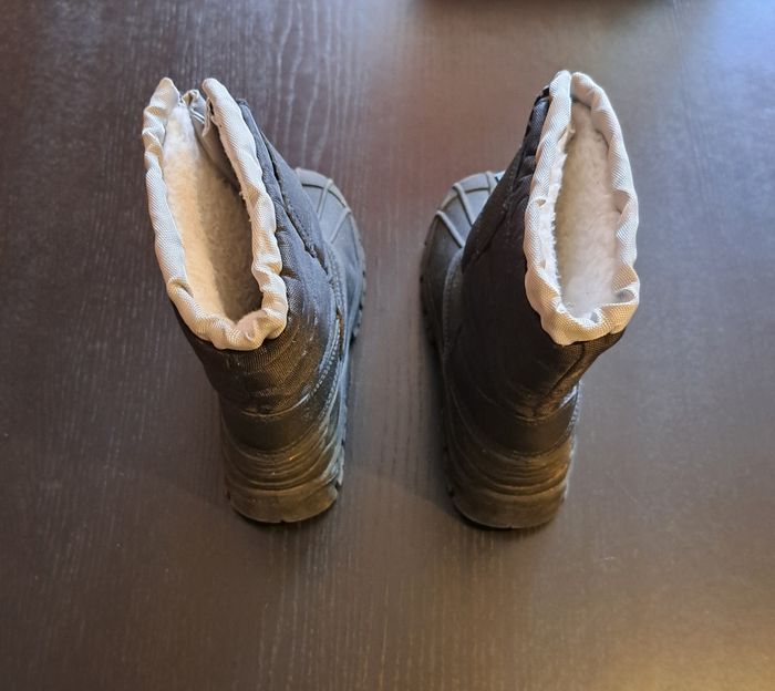Bottes de neige enfant pointure 31-32 - photo numéro 3