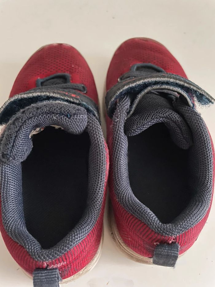 Basket rouge enfant - photo numéro 5