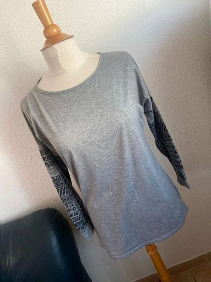 T-shirt manches longues T38 - photo numéro 3