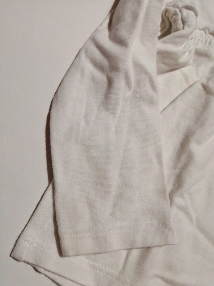 Tee-shirt mangues longues évasé - photo numéro 3