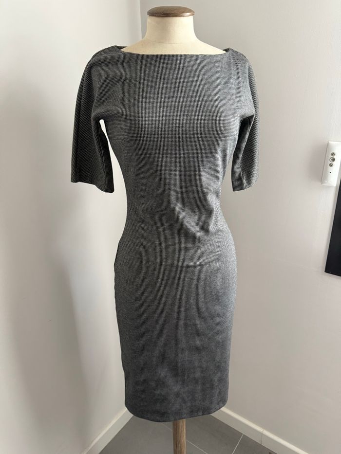 Robe moulante en pied de poule - photo numéro 3