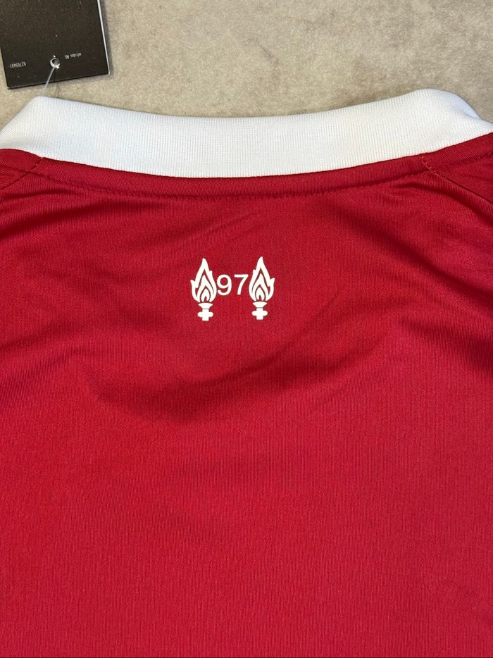 Maillot Liverpool FC - photo numéro 6