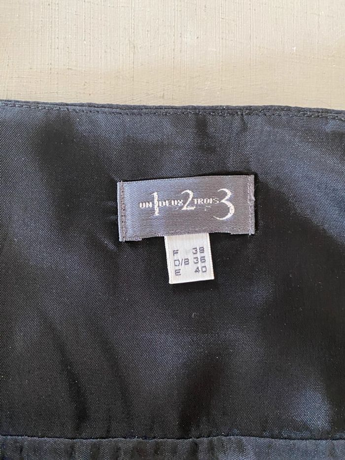 Robe 123 noire à volants 100% soie taille 38 - photo numéro 11
