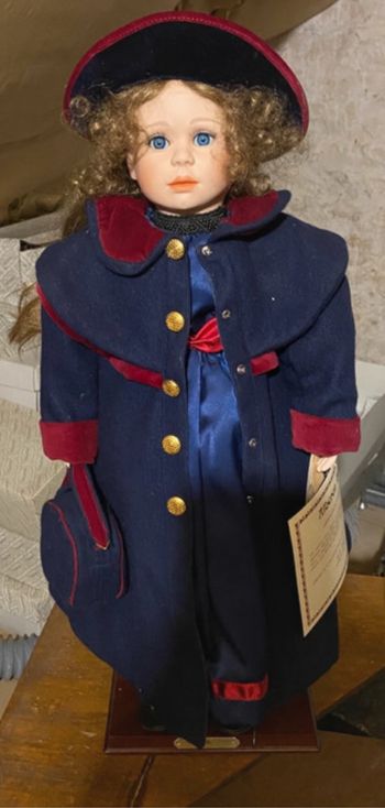 Poupée de collection Zoe de Alberon