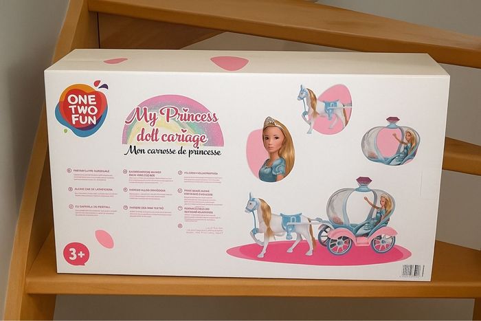 Barbie et son carrosse