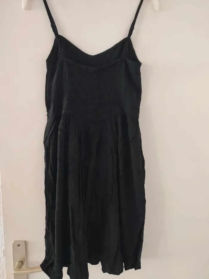 Robe noire h&m - photo numéro 3
