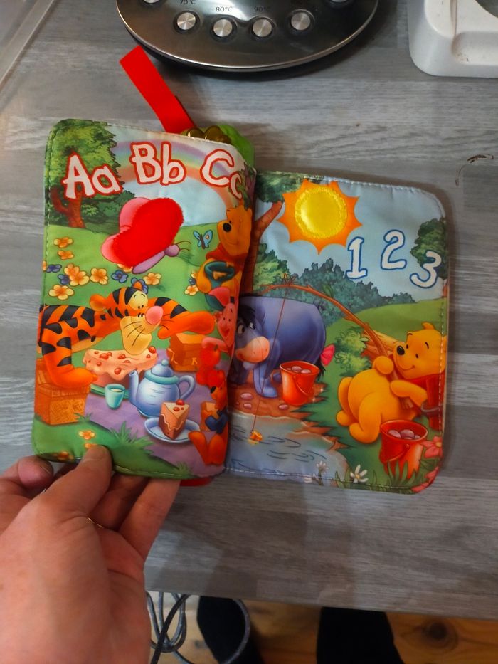 Livre Winnie musical - photo numéro 2