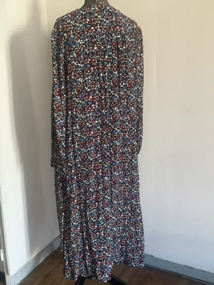 Robe longue à fleurs Zara – Neuve avec étiquette – Taille L - photo numéro 4