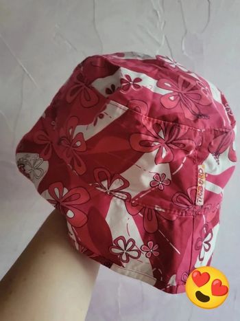 Petit chapeau fleuri