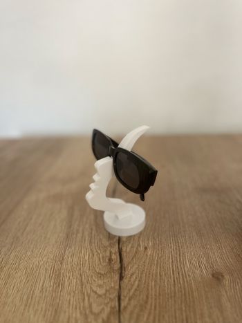 Lunettes de soleil noires rectangulaires – style vintage Y2K