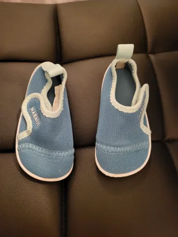 Chaussure de piscine