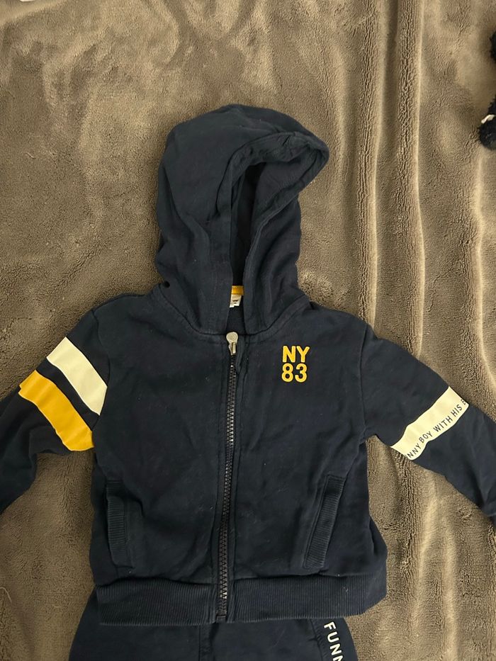 Ensemble veste jogging 12 mois - photo numéro 3