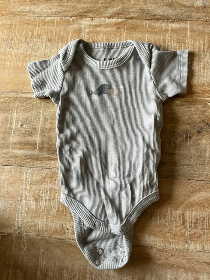 Body manches courtes