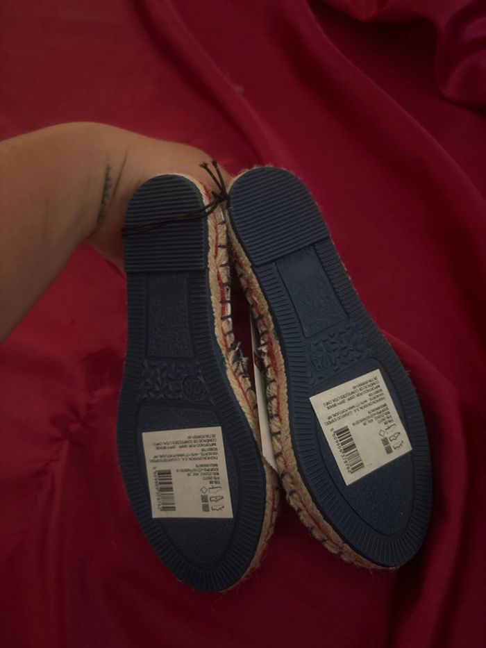 Espadrilles neuves - photo numéro 4