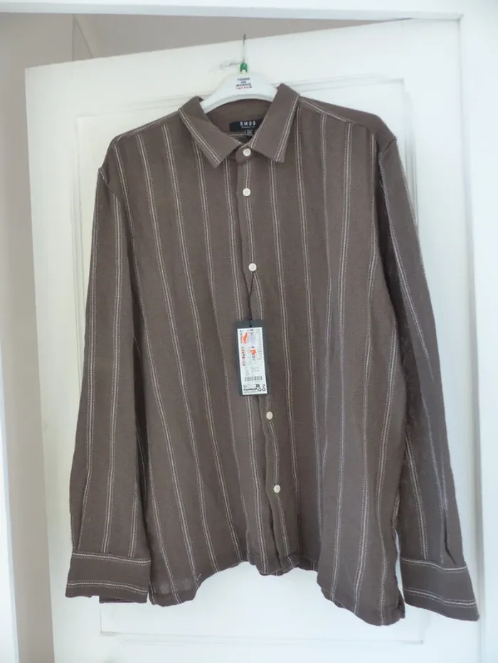 très belle chemise en XXL
