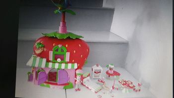 Maison charlotte aux fraises X