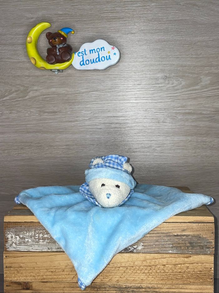 CPI36 Doudou ours 🐻 CP international