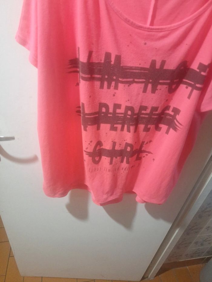 #Tee-shirt rose - photo numéro 2