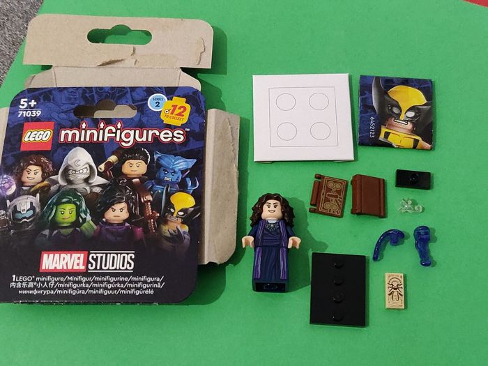 Minifig Lego Marvel Agatha Harkness - Parfait État - avec boîte - Lego Original