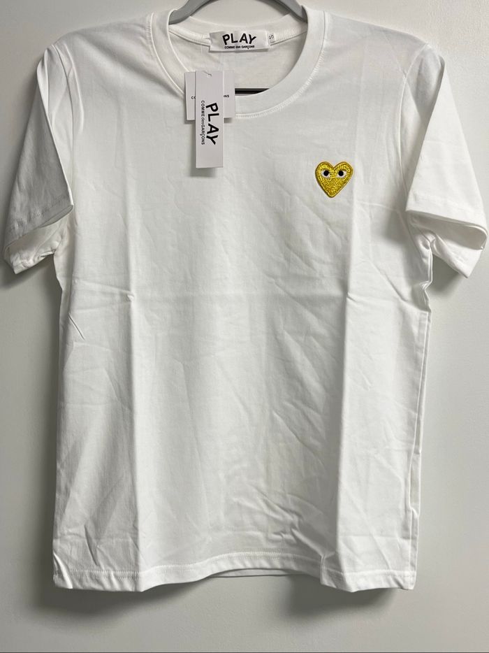 T-shirt comme des garçons - photo numéro 2