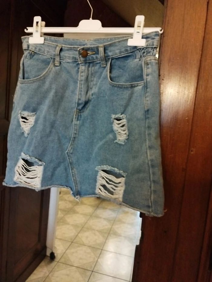 Jupe bleue en jeans déchiré Shein taille S/36 - photo numéro 6