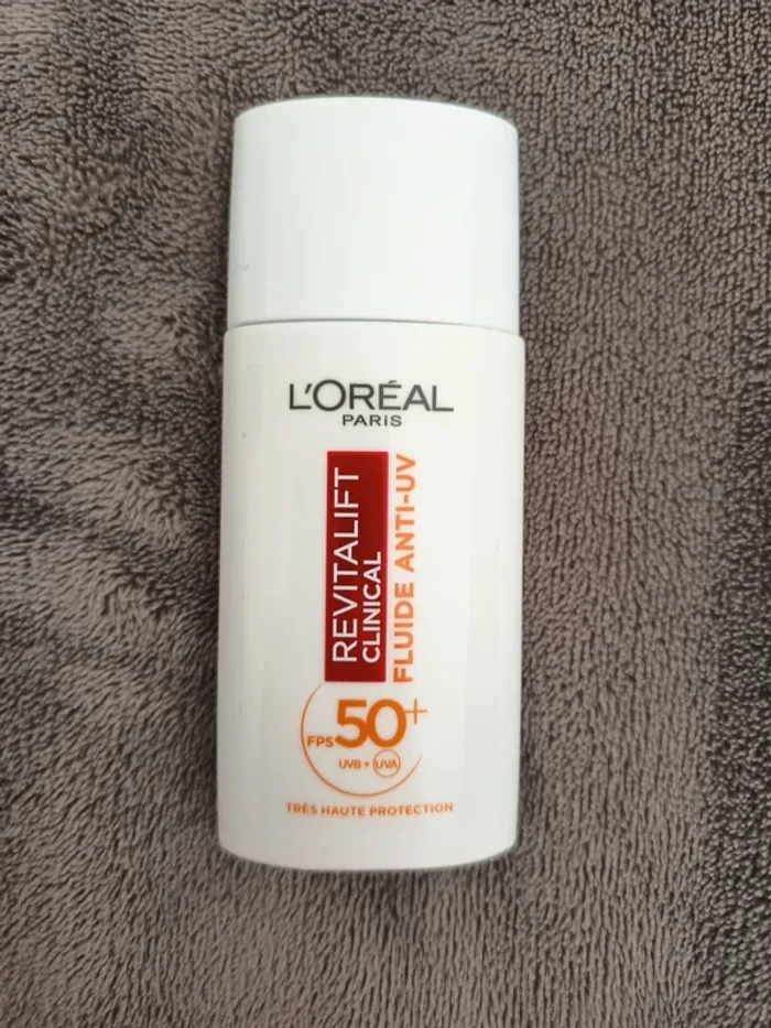 Fluide anti uv L'Oréal Revitalift clinical