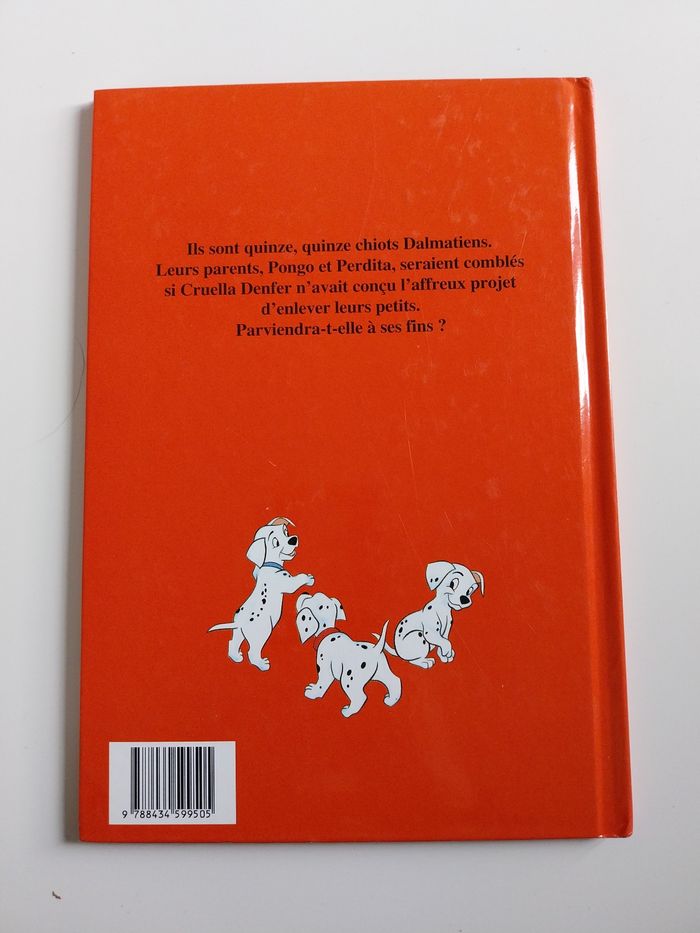 Livre les 101 dalmatiens - photo numéro 3
