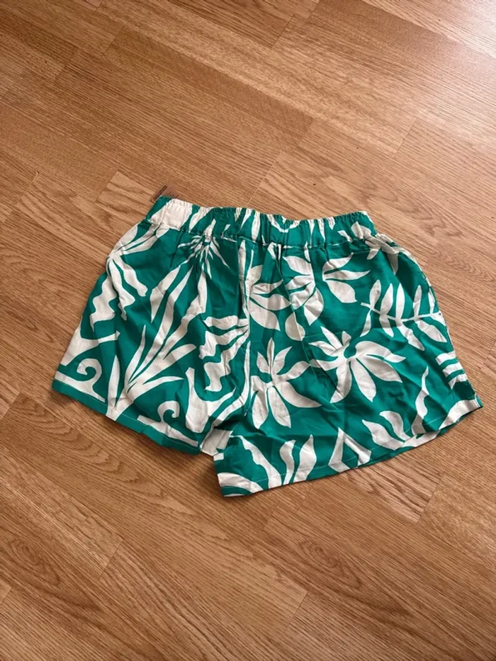 Short etam imprimé XS - photo numéro 3